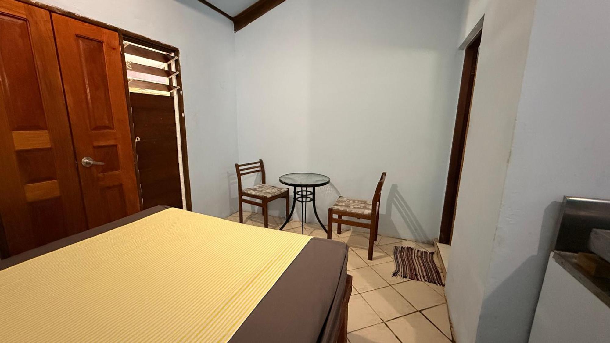 Bluepango Guest House ポートビラ エクステリア 写真