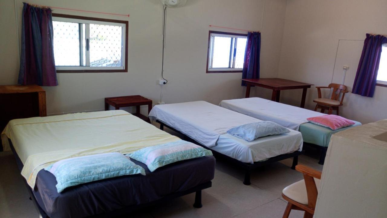 Bluepango Guest House ポートビラ エクステリア 写真